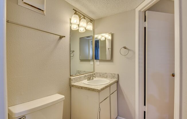 2 beds, 2 baths, 1,100 sqft, $1,200, Unit 1401