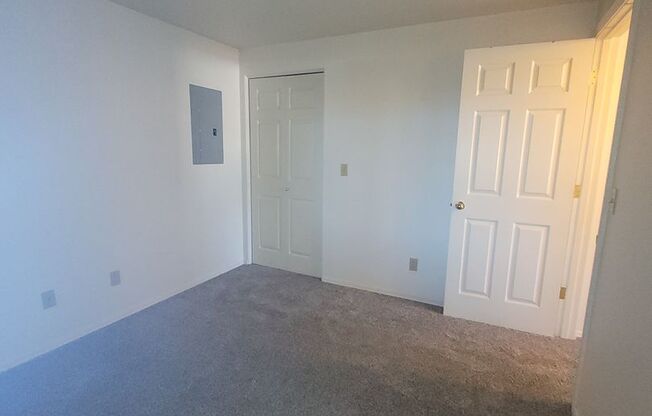 2 beds, 2 baths, $1,495, Unit # 210