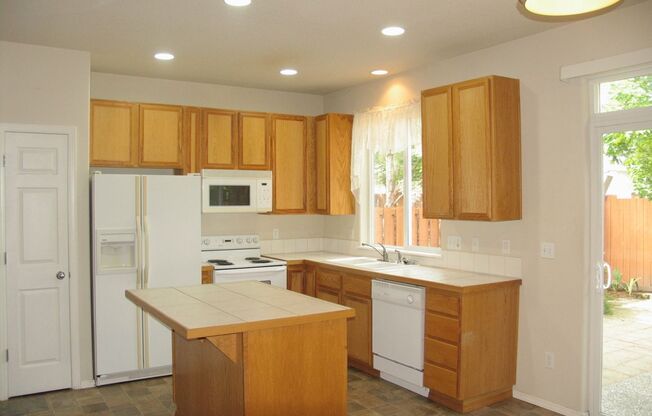 Great home in Aloha