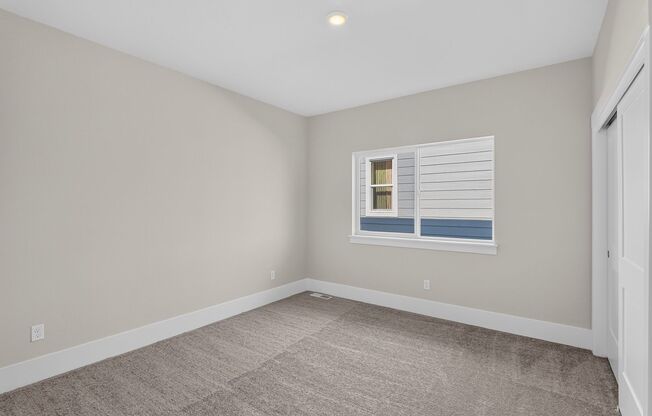 4 beds, 2.5 baths, $3,400