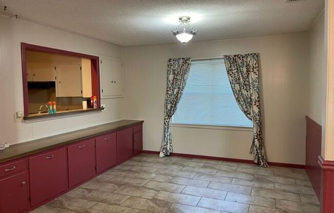 2 beds, 2 baths, $1,395