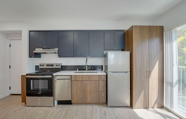 1 bed, 1 bath, 390 sqft, $2,195, Unit 105