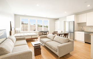 Studio, 1 bath, 509 sqft, $2,595, Unit 420