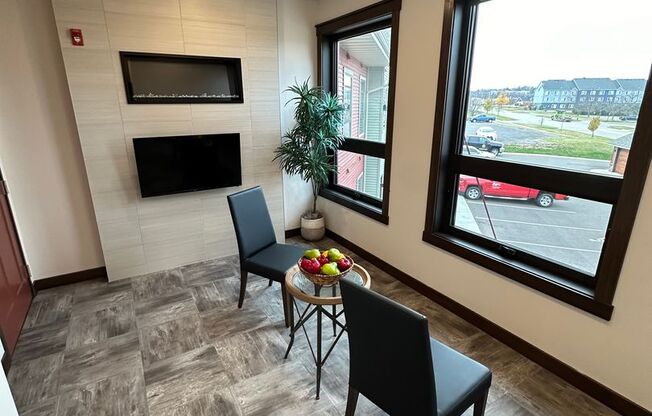 1 bed, 1 bath, 603 sqft, $1,285, Unit 117