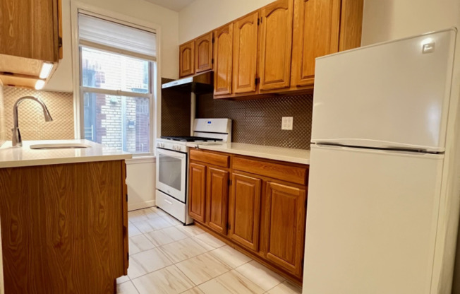 43 38 42 ST