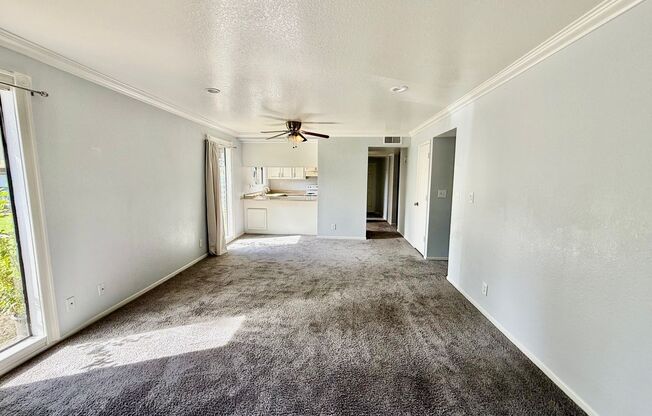 2 beds, 1.5 baths, 958 sqft, $2,000, Unit Condo