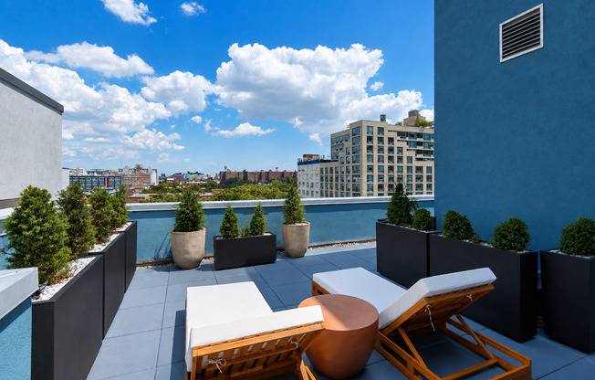 2 beds, 1 bath, 1,270 sqft, $5,450, Unit 1B