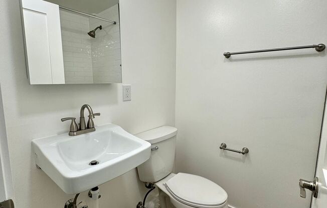Bonneville Apartments
