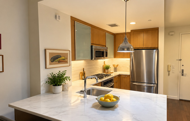 1 bed, 1 bath, $5,500, Unit 3C