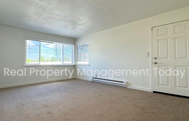 1 bed, 1 bath, 459 sqft, $1,265, Unit Unit 12