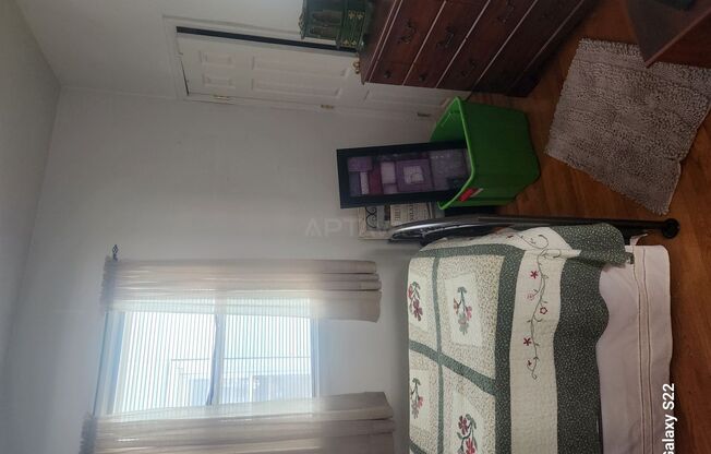 37 ADRIAN ST