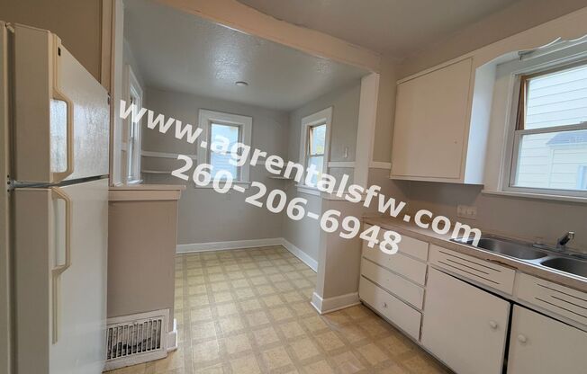 3 beds, 1 bath, $1,300