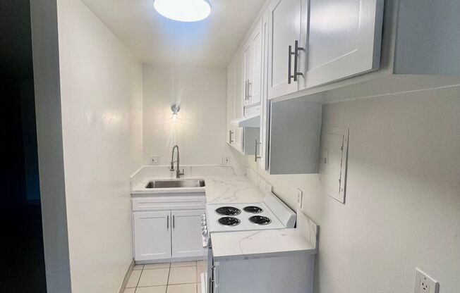 Studio, 1 bath, $2,045, Unit 1C