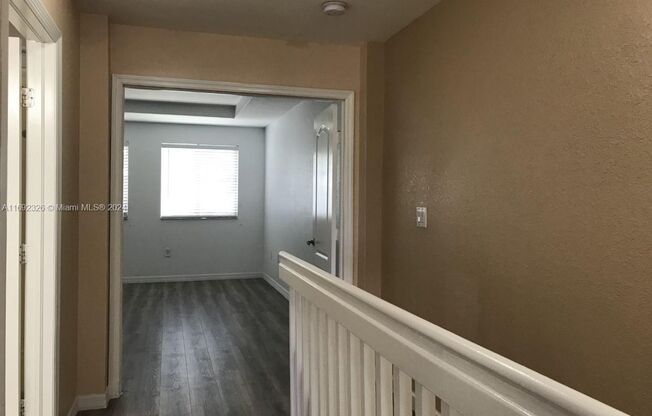 3 beds, 2 baths, $3,000, Unit # UNIT 13