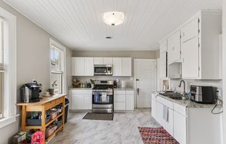 1817 N Humboldt