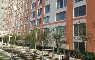 138 35 39 AVE