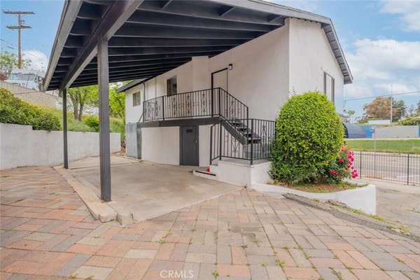 2254 RIVERSIDE DR
