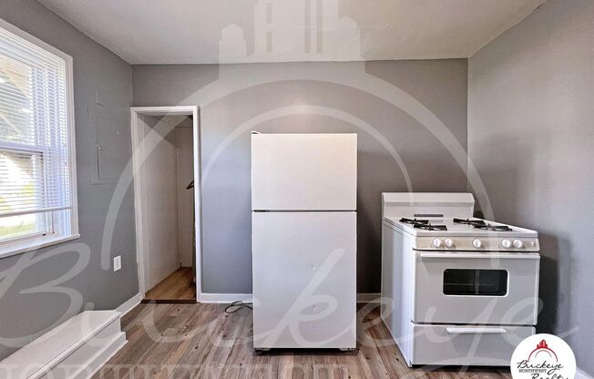 1 bed, 1 bath, 840 sqft, $585, Unit 603 - 1