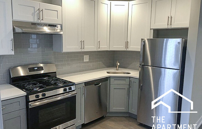 1931 W Winona St GDN