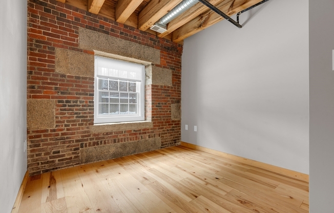 1 bed, 1 bath, 600 sqft, $2,725, Unit 124