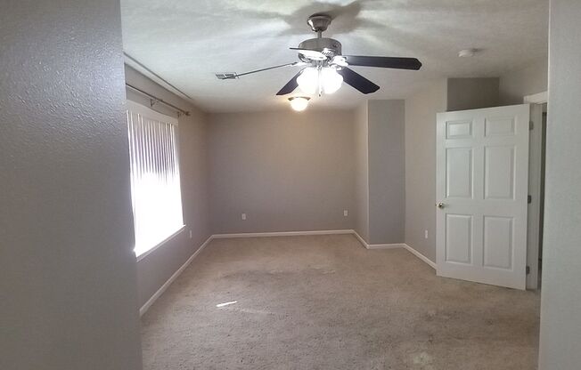 3 bedroom,2.5 bath home, new carpet/flooring & paint.