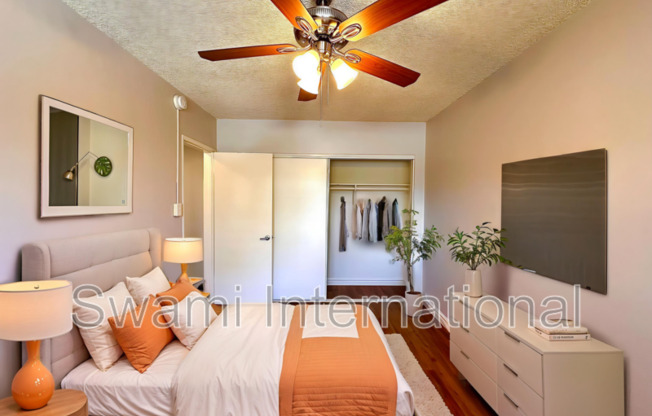 2065 W 255 ST
