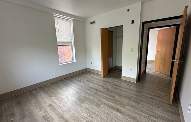 2 beds, 1 bath, 815 sqft, $1,725, Unit 508