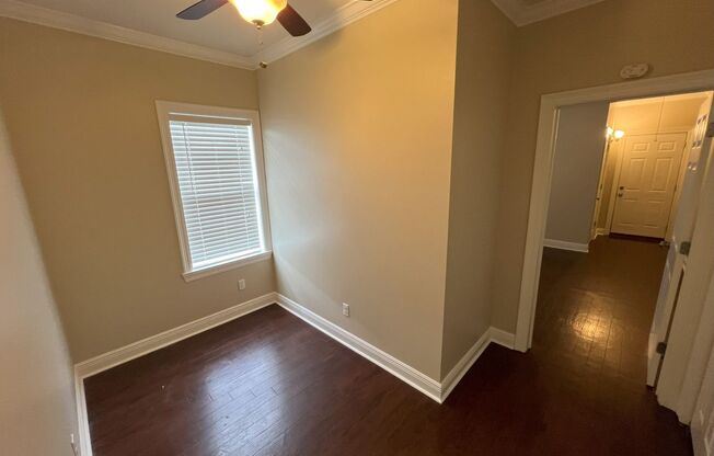 1 bed, 1 bath, $875