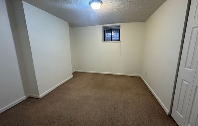 3 beds, 1 bath, 810 sqft, $1,590, Unit 732 S. Millvale Ave. #A1