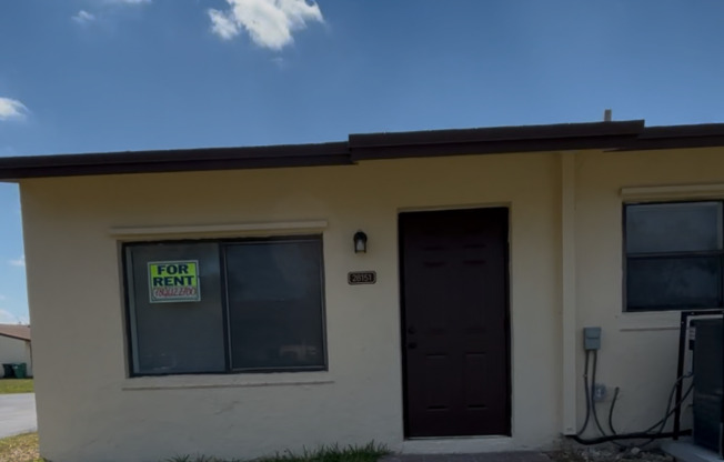 28151 SW 142 CT