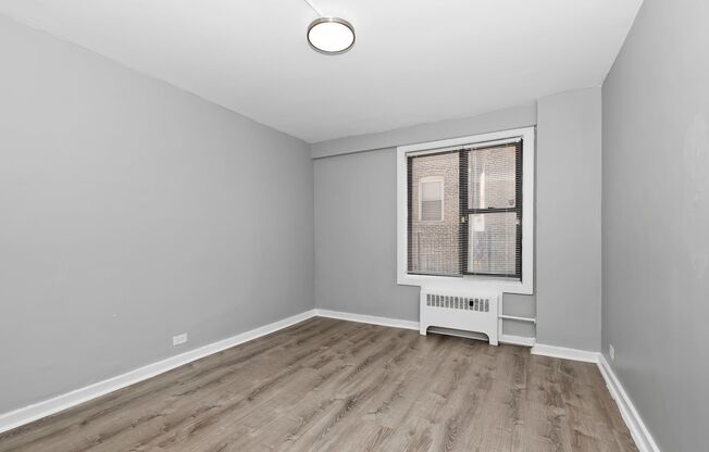 1 bed, 1 bath, 450 sqft, $1,145, Unit 7200 - 106