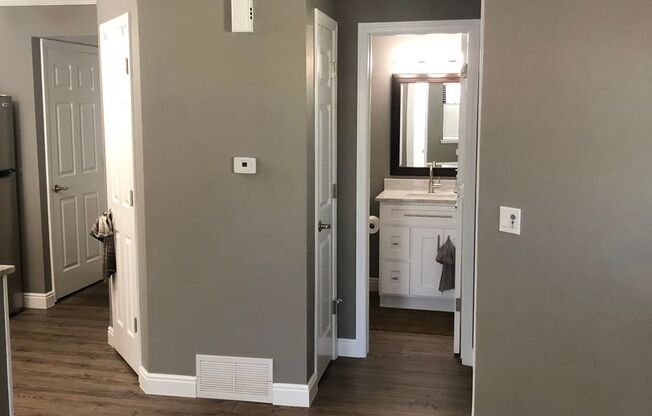 Luxury 2 Bed 1 Bath Condo w/ ATTACHED GARAGE