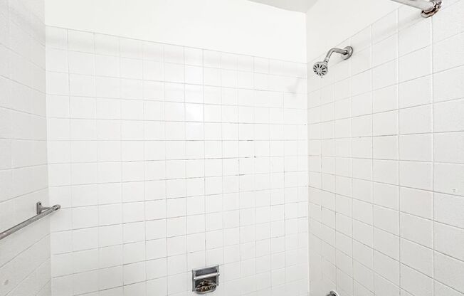 2 beds, 1.5 baths, 750 sqft, $1,250, Unit 107