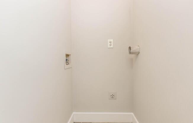 2 beds, 2 baths, 1,360 sqft, $2,129
