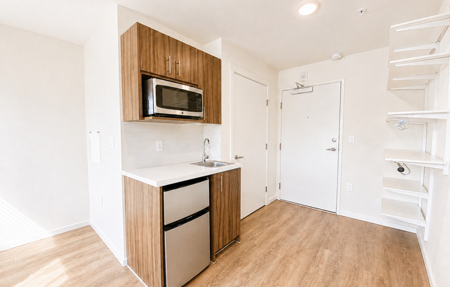 Studio, 1 bath, 180 sqft, $1,295, Unit 217-MFTE