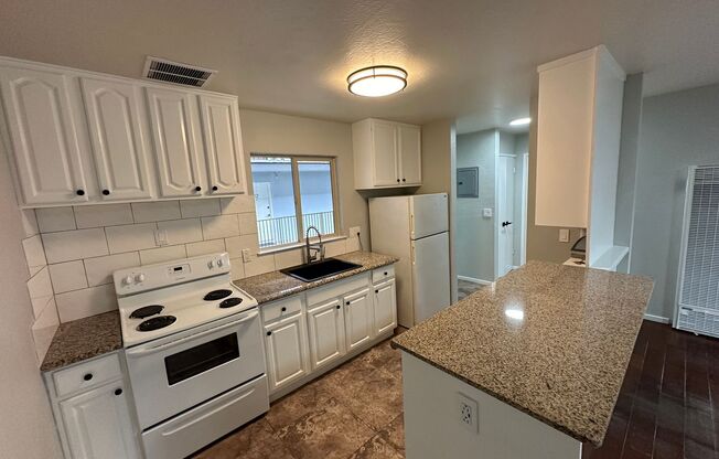 1 bed, 1 bath, 631 sqft, $1,739, Unit APT. 15