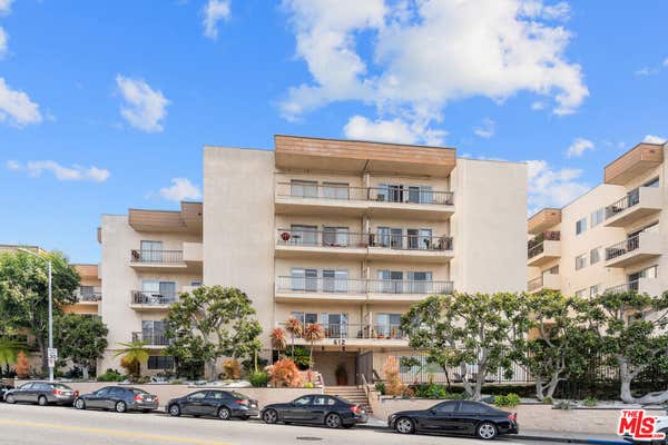 612 S. Barrington Ave. #210
