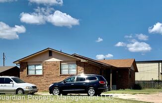 3214-3216 W 27th St South