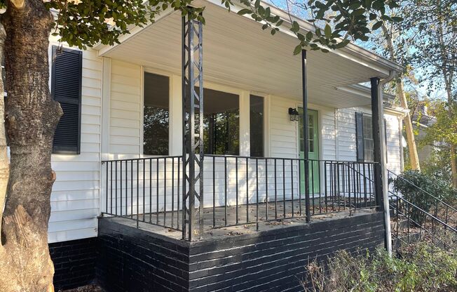 Beautifully renovated Normaltown 3/2 Home with fenced in front yard!