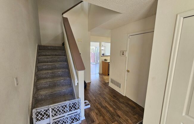 3 Bed 2 Bath Town Home in Windjammer Pointe!