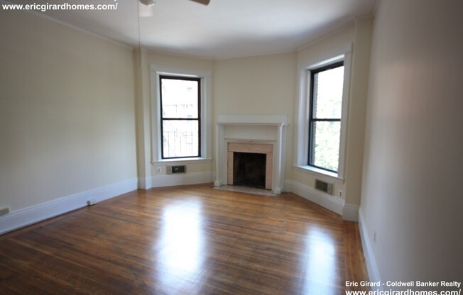 90 BUSWELL ST