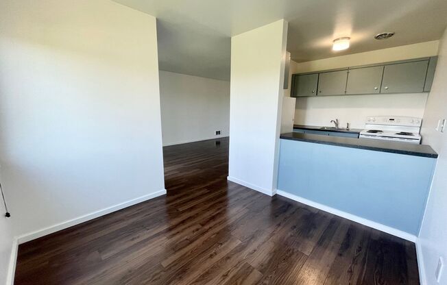 2233 NE 46th Street