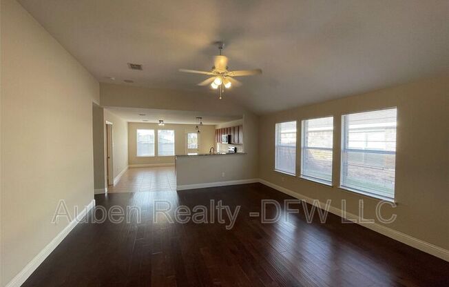 4236 GLADNEY LN