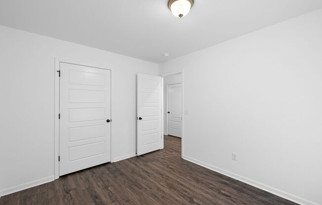 Amazing 3 Bedroom Duplex Available Now!