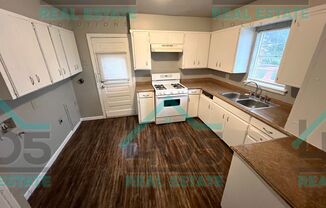 4 beds, 1 bath, $1,100