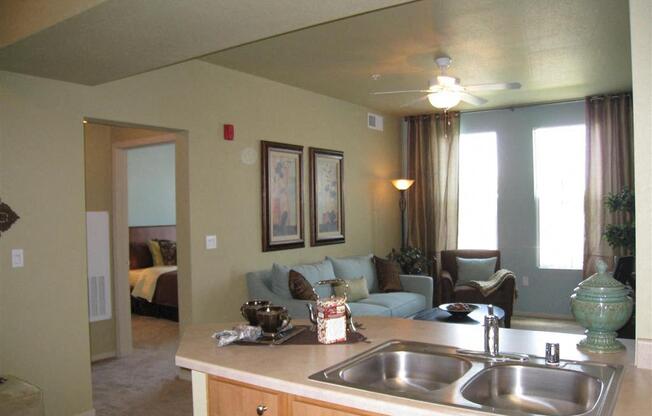 Luxury Senior Apartments in Elk Grove | Seasons at Laguna Ridge