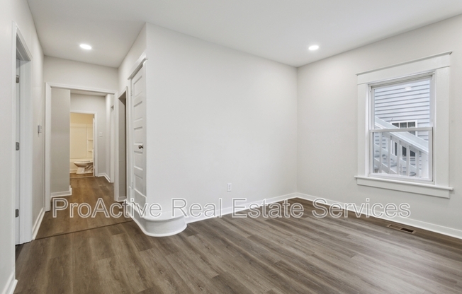 1307 HOLLY AVE