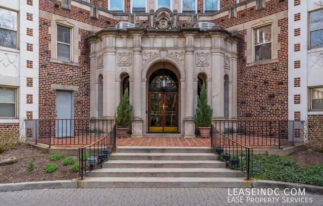 4707 CONNECTICUT AVE NW