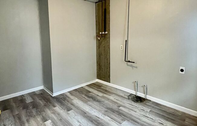 Remodeled 3 Bedroom, Section 8 Approved