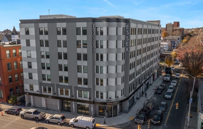 Studio, 1 bath, $1,625, Unit PH 627